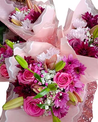 Entregamos a domiclio arreglos florales